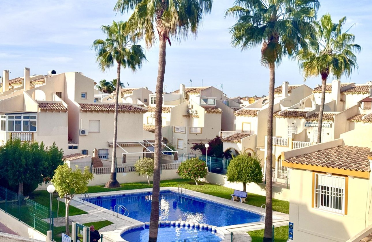 Resale - Town House -
Orihuela Costa - Playa Flamenca