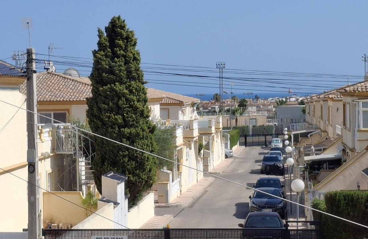 Resale - Town House -
Orihuela Costa - Playa Flamenca
