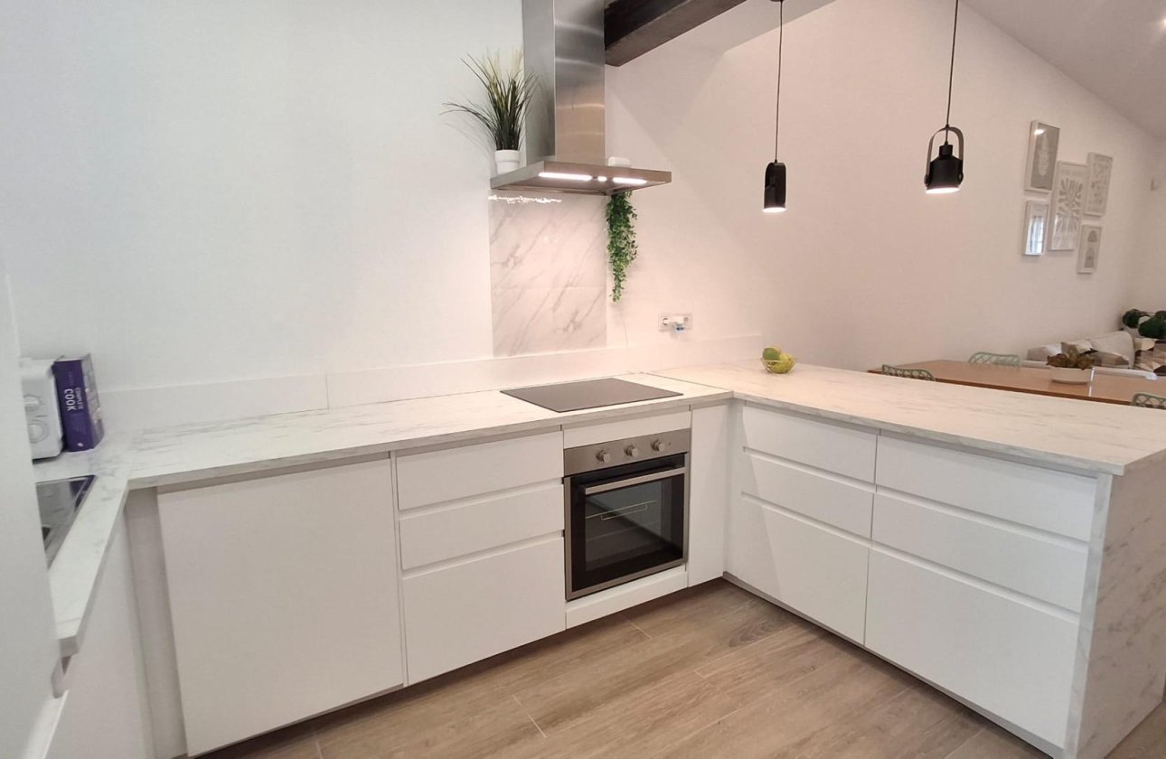Resale - Town House -
Orihuela Costa - Playa Flamenca