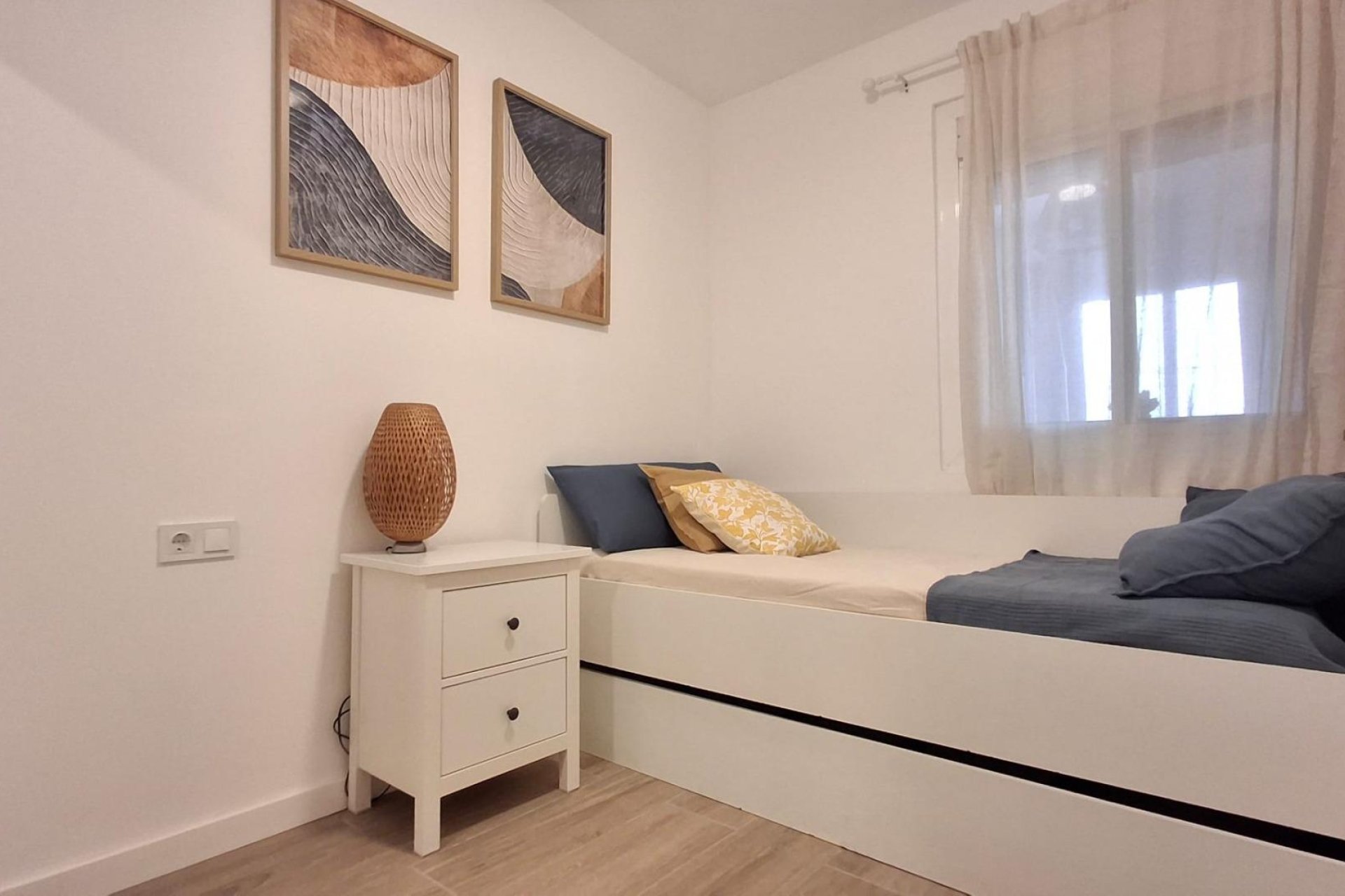 Resale - Town House -
Orihuela Costa - Playa Flamenca
