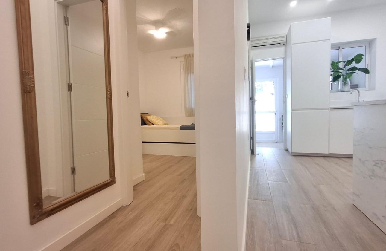 Resale - Town House -
Orihuela Costa - Playa Flamenca