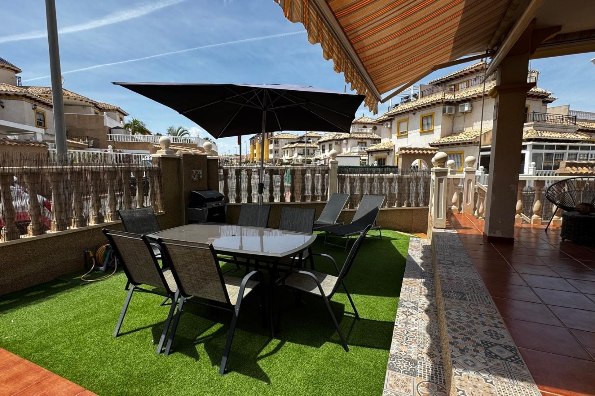 Resale - Town House -
Orihuela Costa - Villamartín