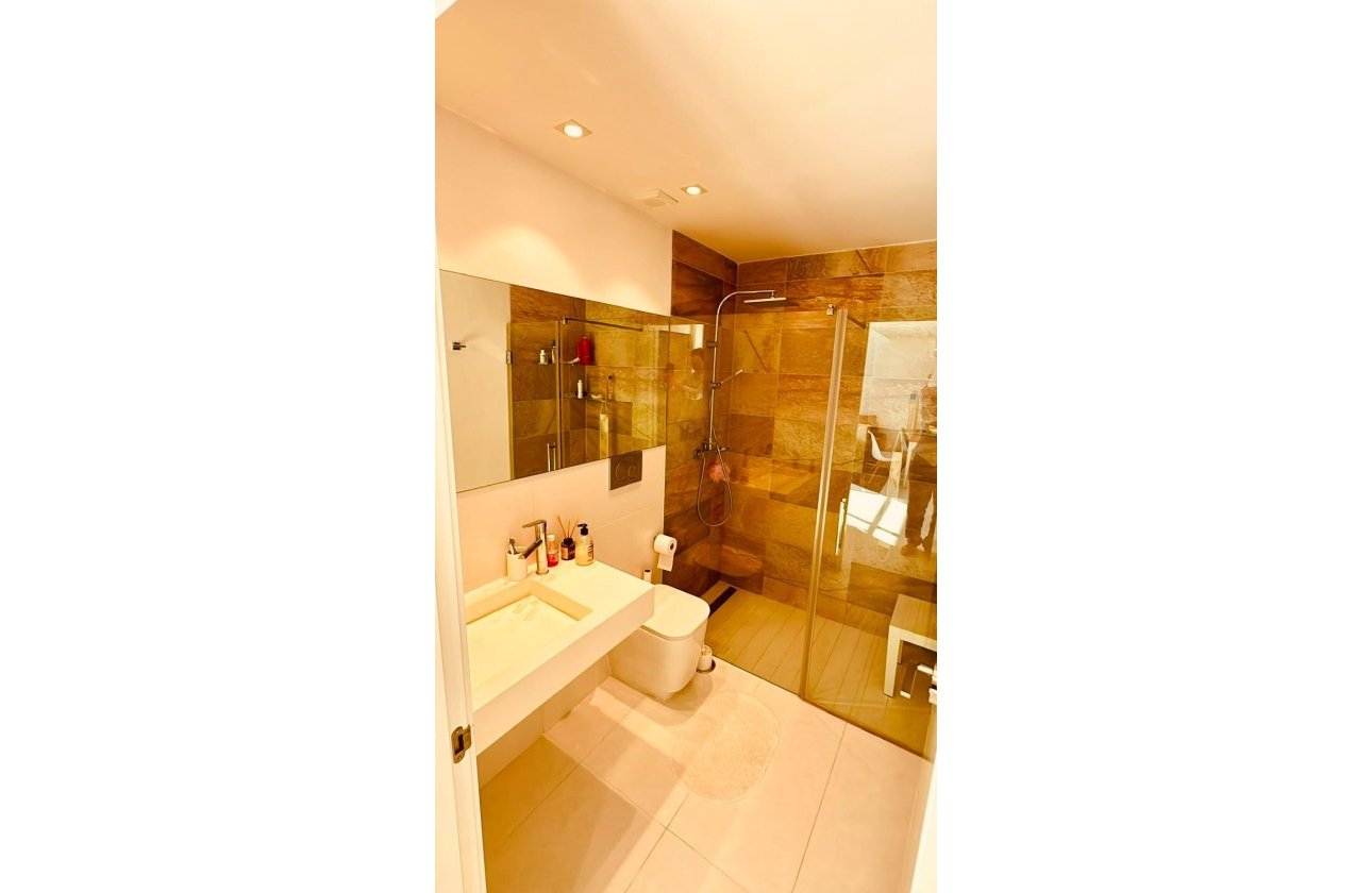 Resale - Town House -
Orihuela Costa - Villamartín