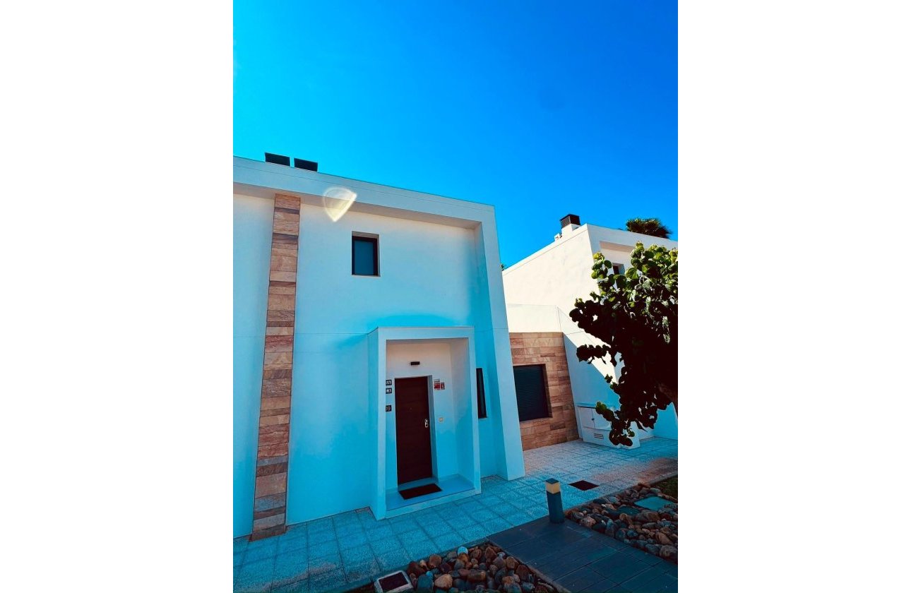 Resale - Town House -
Orihuela Costa - Villamartín