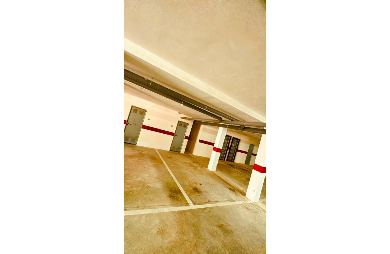 Resale - Town House -
Orihuela Costa - Villamartín