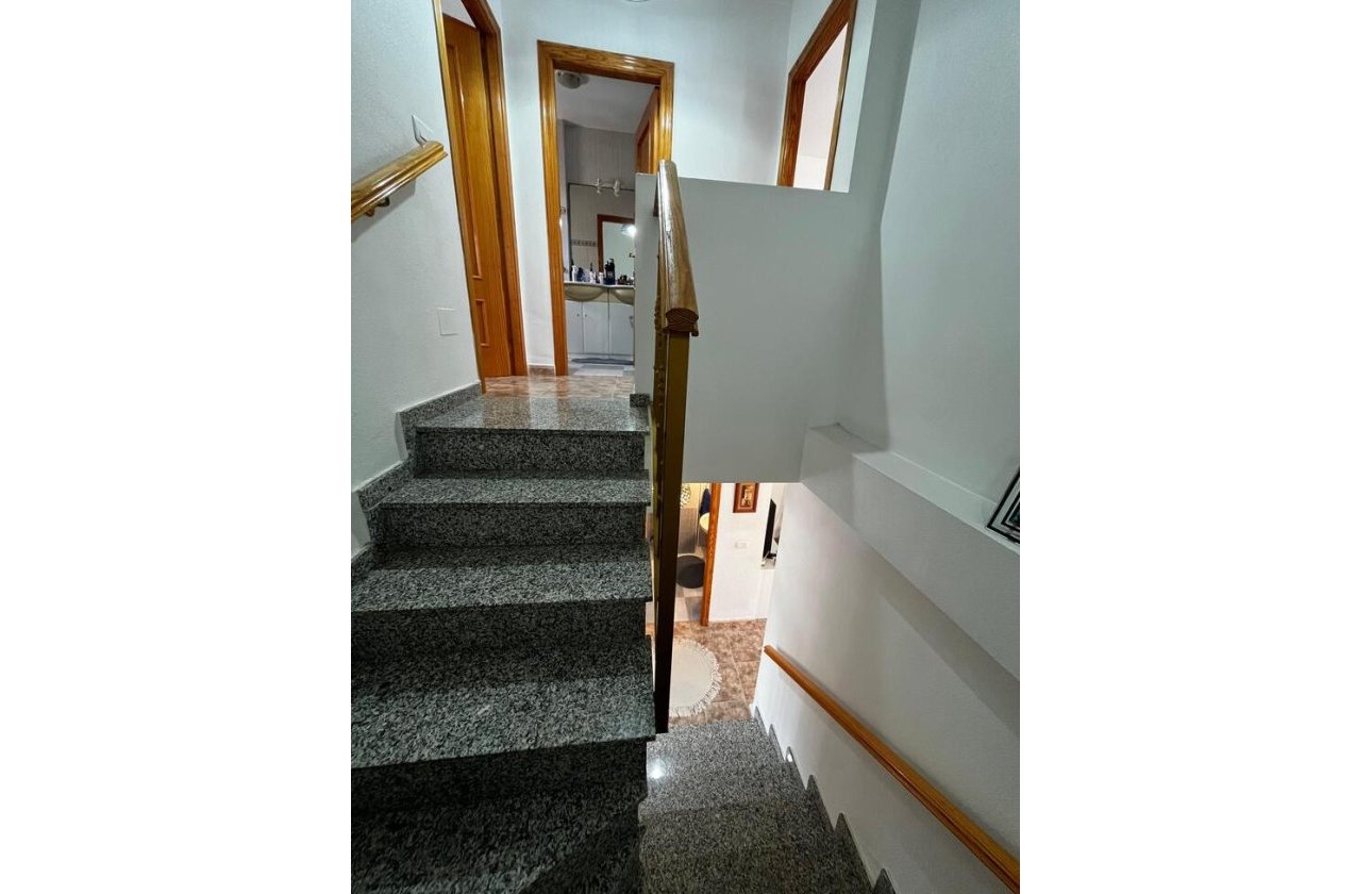 Resale - Town House Penthouse -
Torrevieja - La Florida