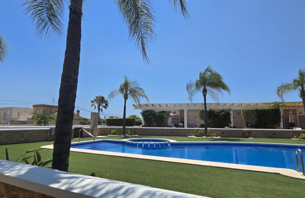 Resale - Town House -
Pilar de la Horadada - Mil Palmeras