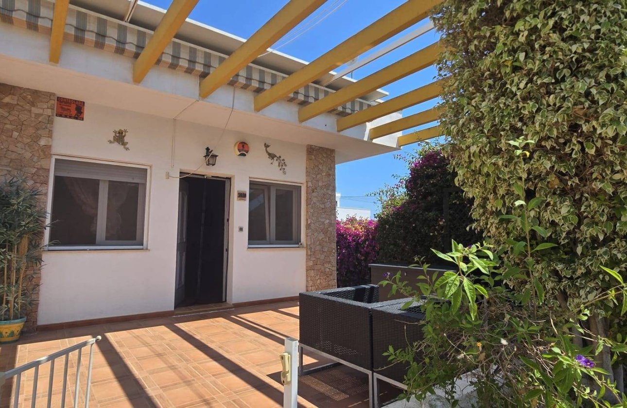 Resale - Town House -
Pilar de la Horadada - Mil Palmeras