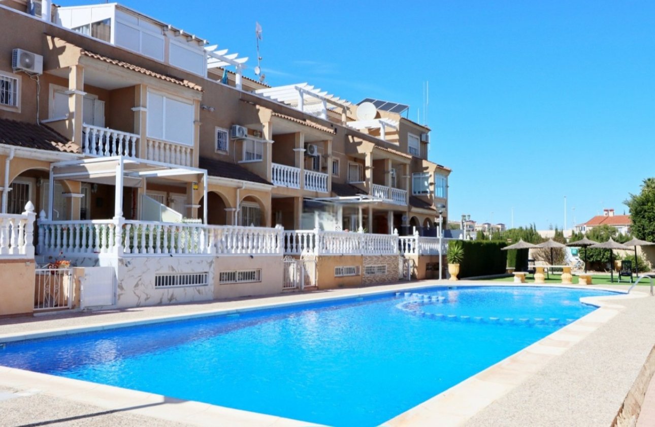 Resale - Town House -
Playa Flamenca - Costa Blanca