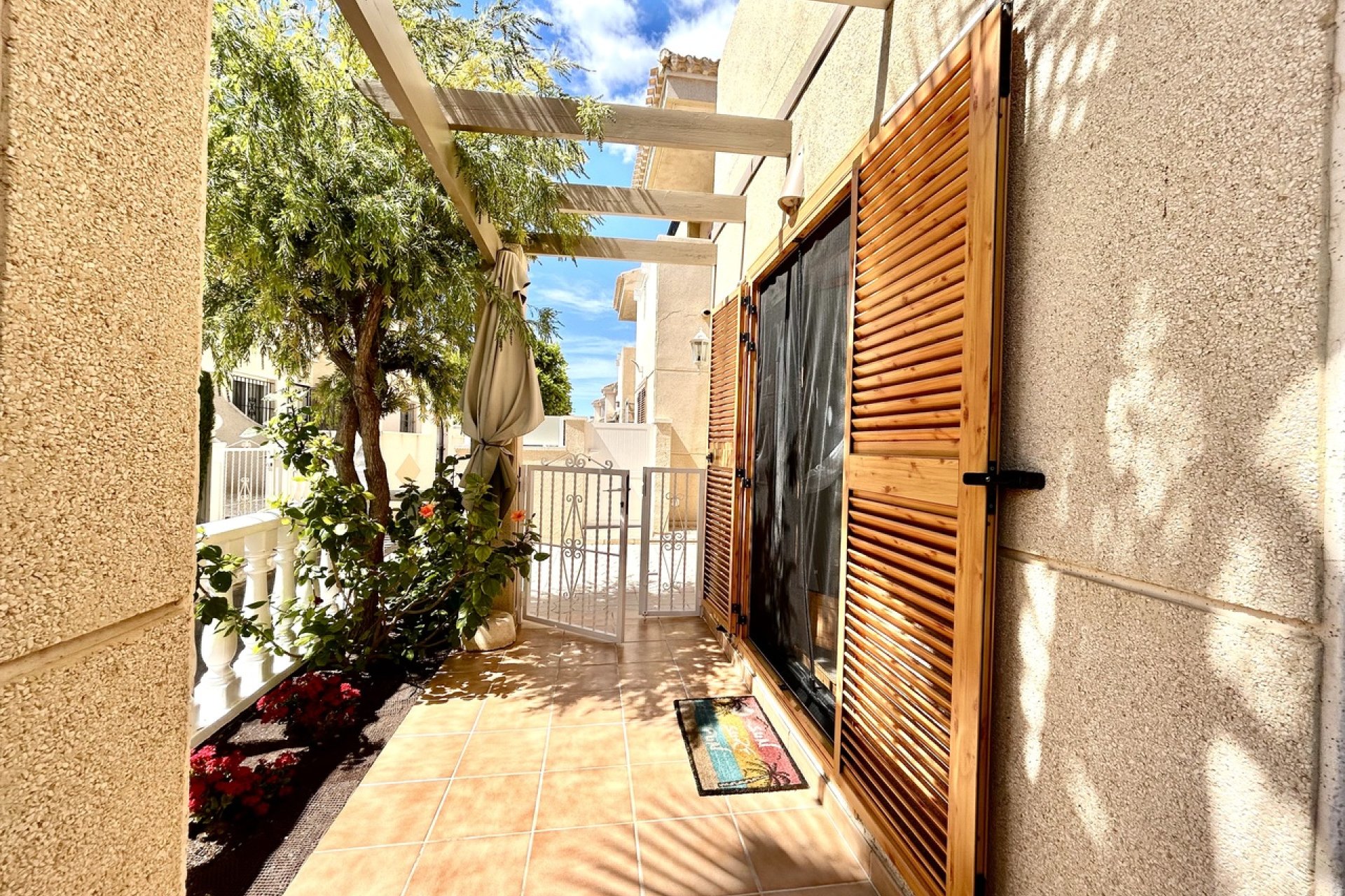 Resale - Town House -
Playa Flamenca - Costa Blanca
