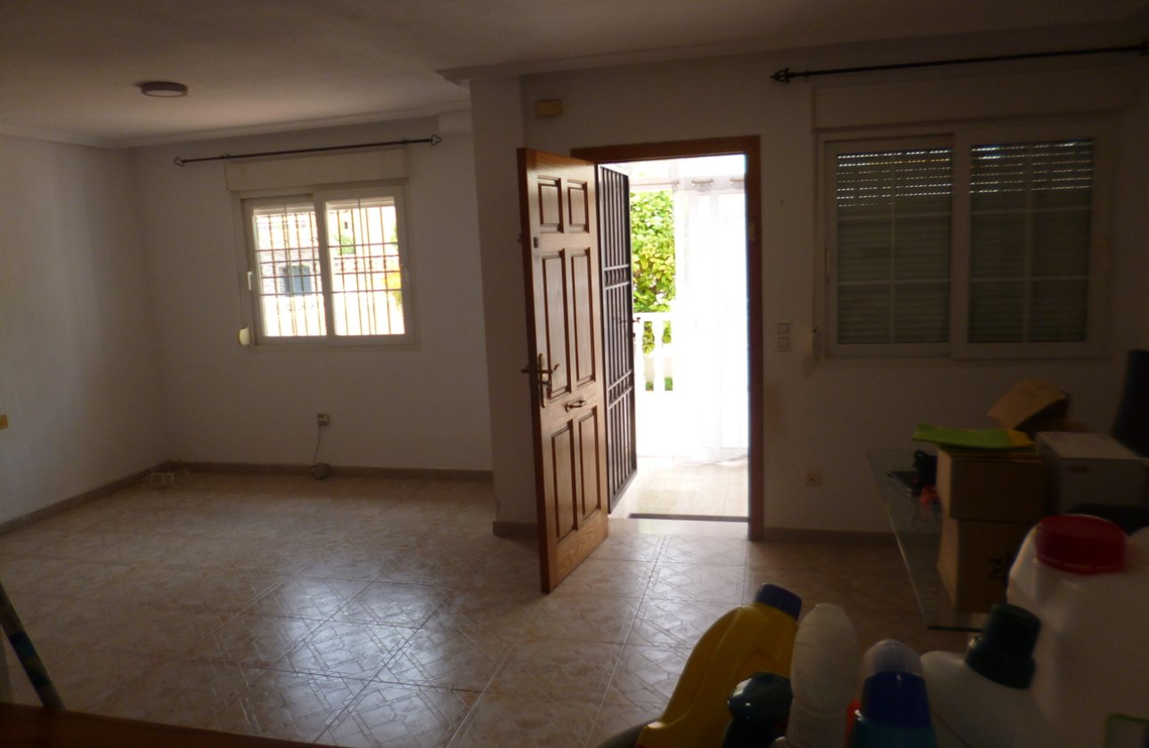 Resale - Town House -
Playa Flamenca - Costa Blanca