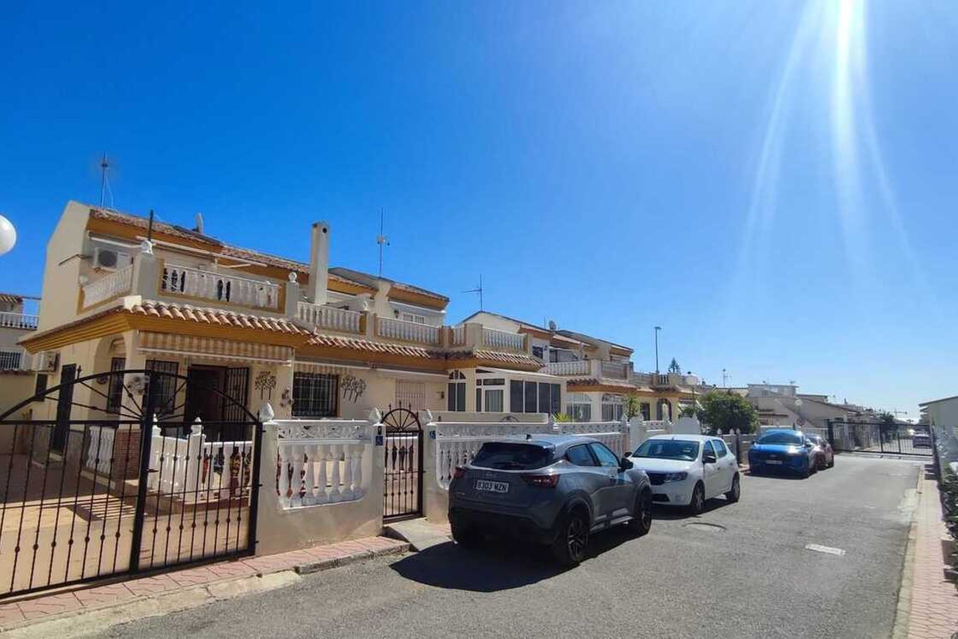 Resale - Town House -
Playa Flamenca - Costa Blanca