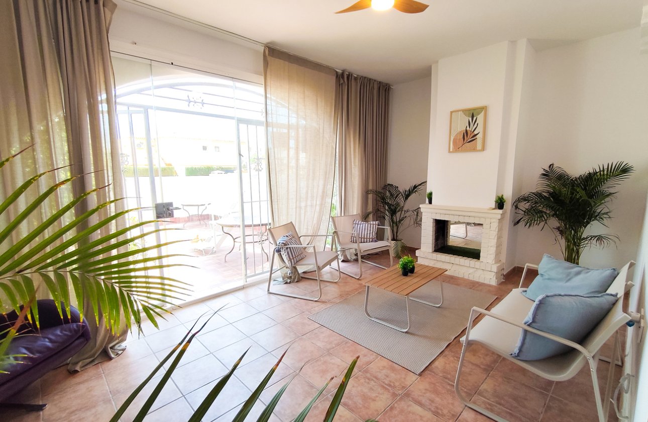 Resale - Town House -
Playa Flamenca - Costa Blanca