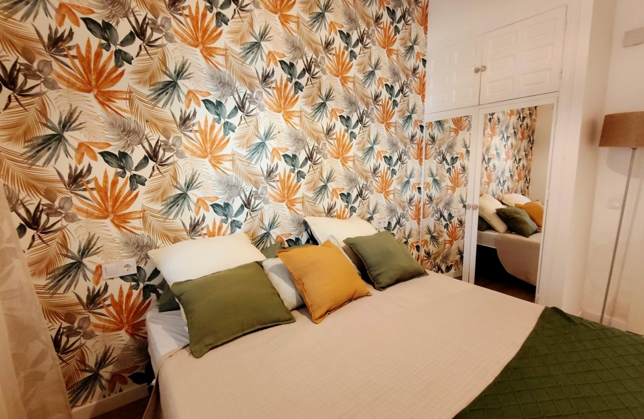 Resale - Town House -
Playa Flamenca - Costa Blanca