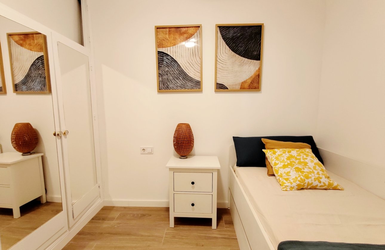 Resale - Town House -
Playa Flamenca - Costa Blanca