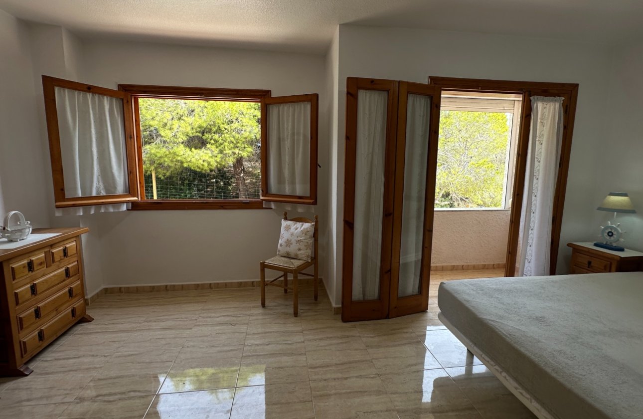 Resale - Town House -
Playa Flamenca - Costa Blanca