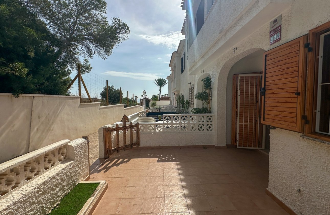 Resale - Town House -
Playa Flamenca - Costa Blanca