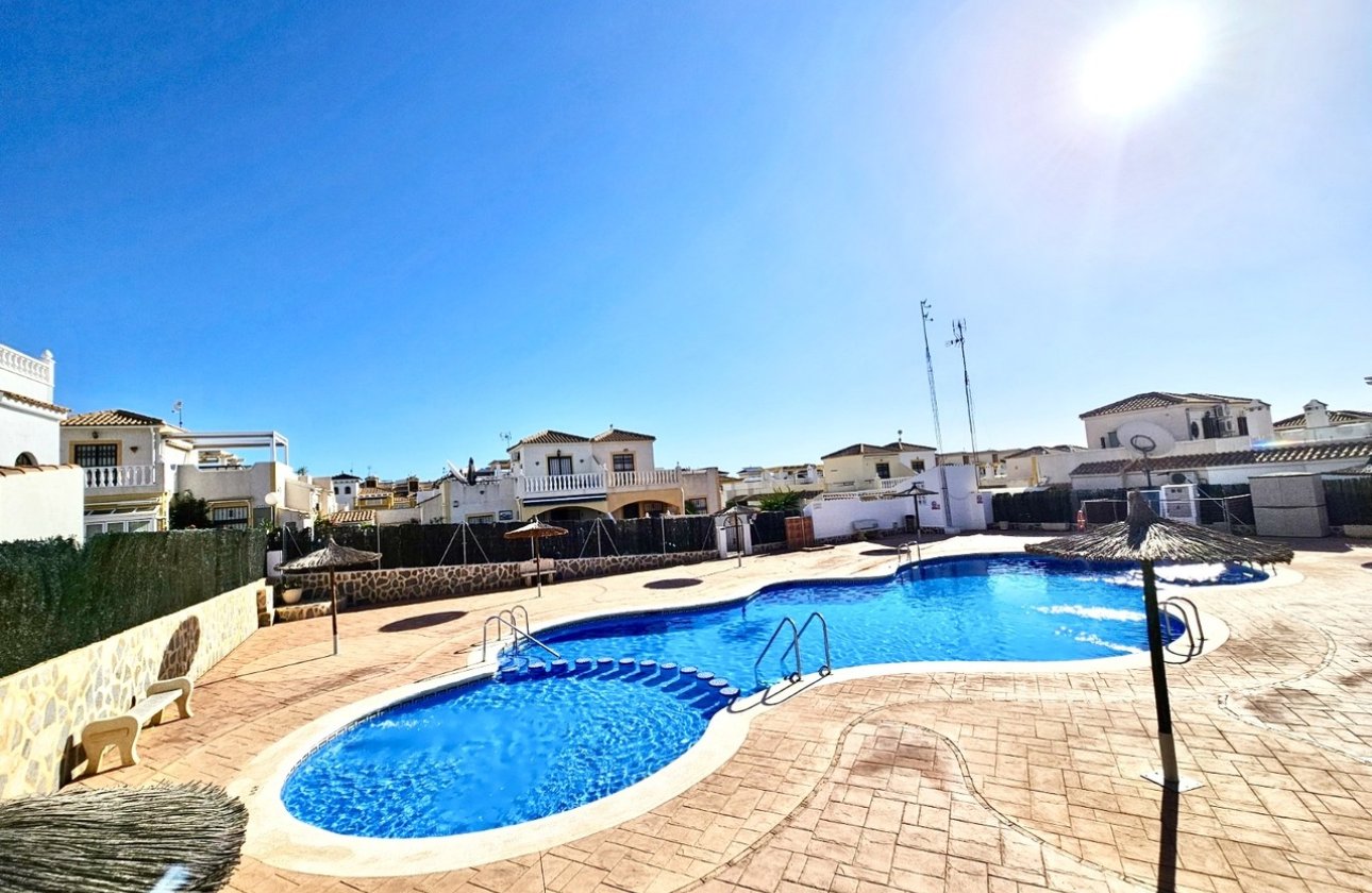 Resale - Town House -
Punta Prima - Costa Blanca