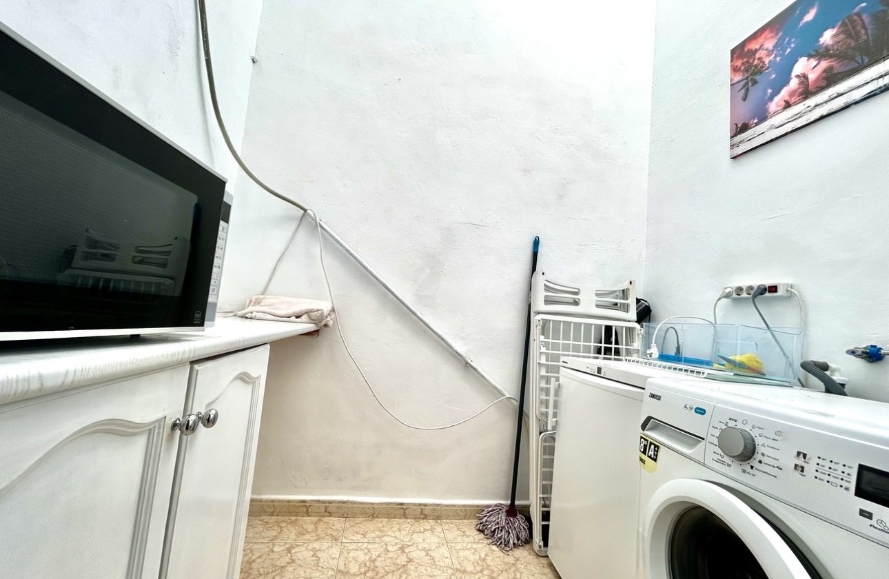 Resale - Town House -
Punta Prima - Costa Blanca