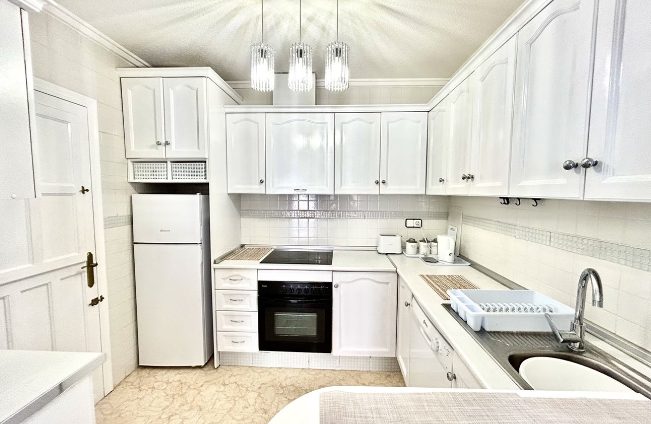 Resale - Town House -
Punta Prima - Costa Blanca