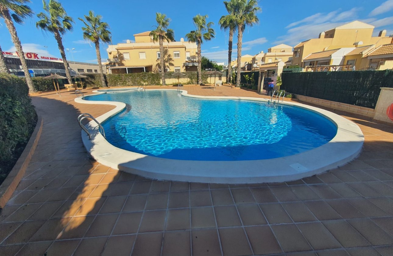 Resale - Town House -
Rojales - Inland