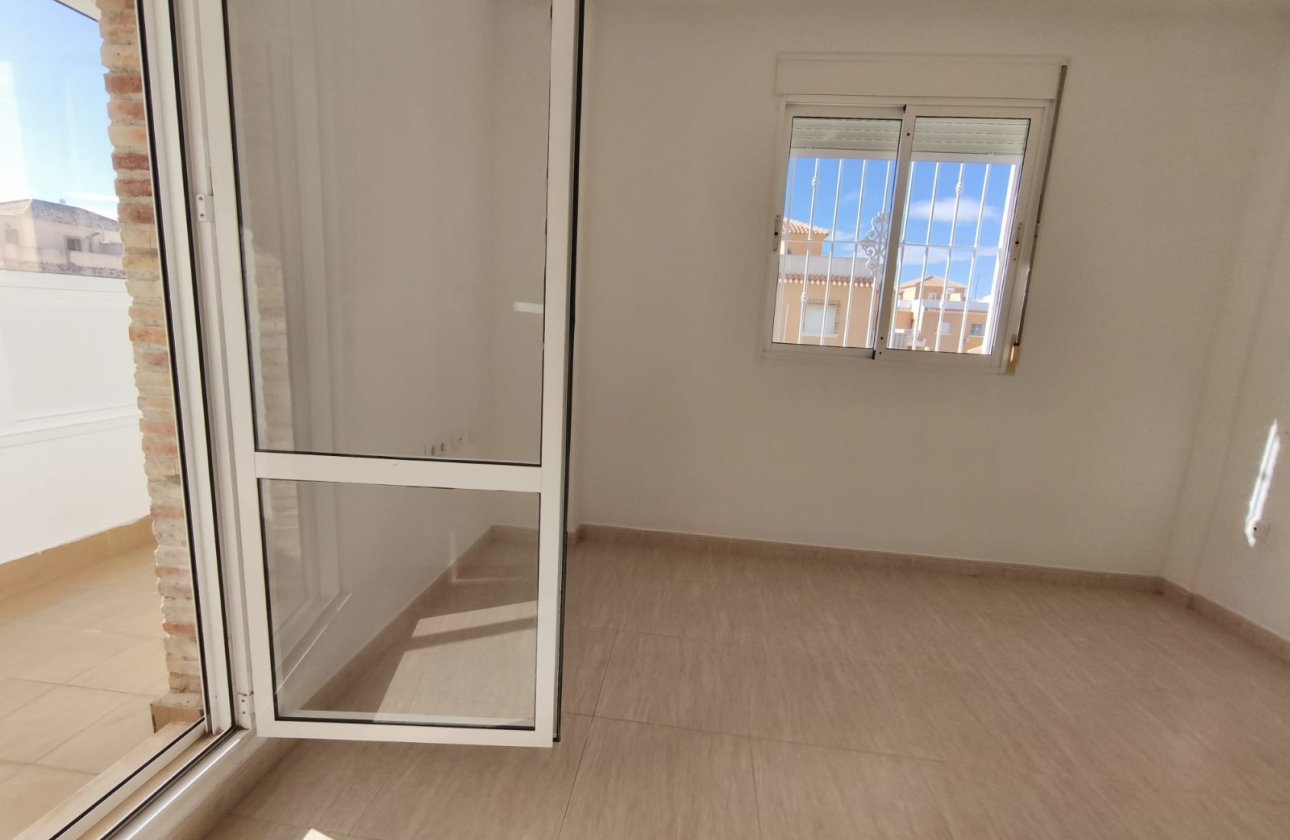 Resale - Town House -
Rojales - Inland