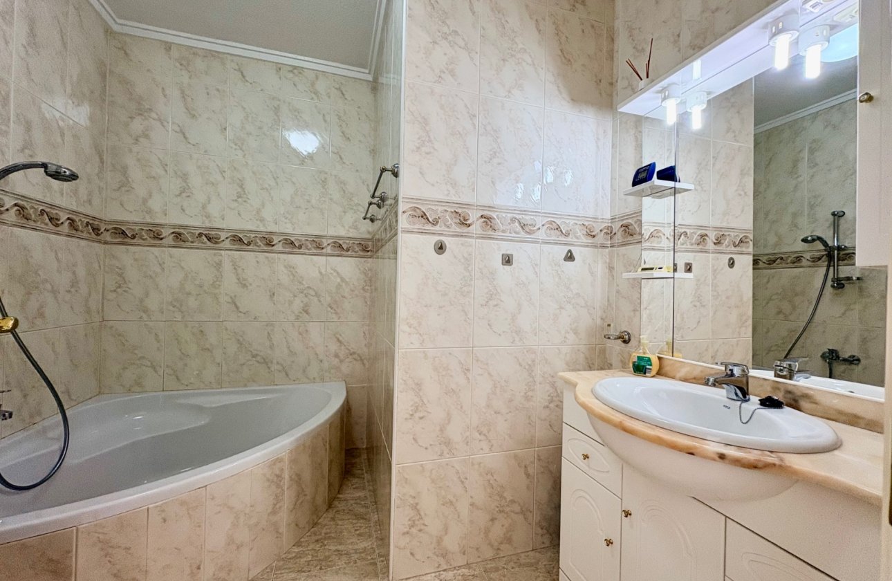 Resale - Town House -
Rojales - Inland