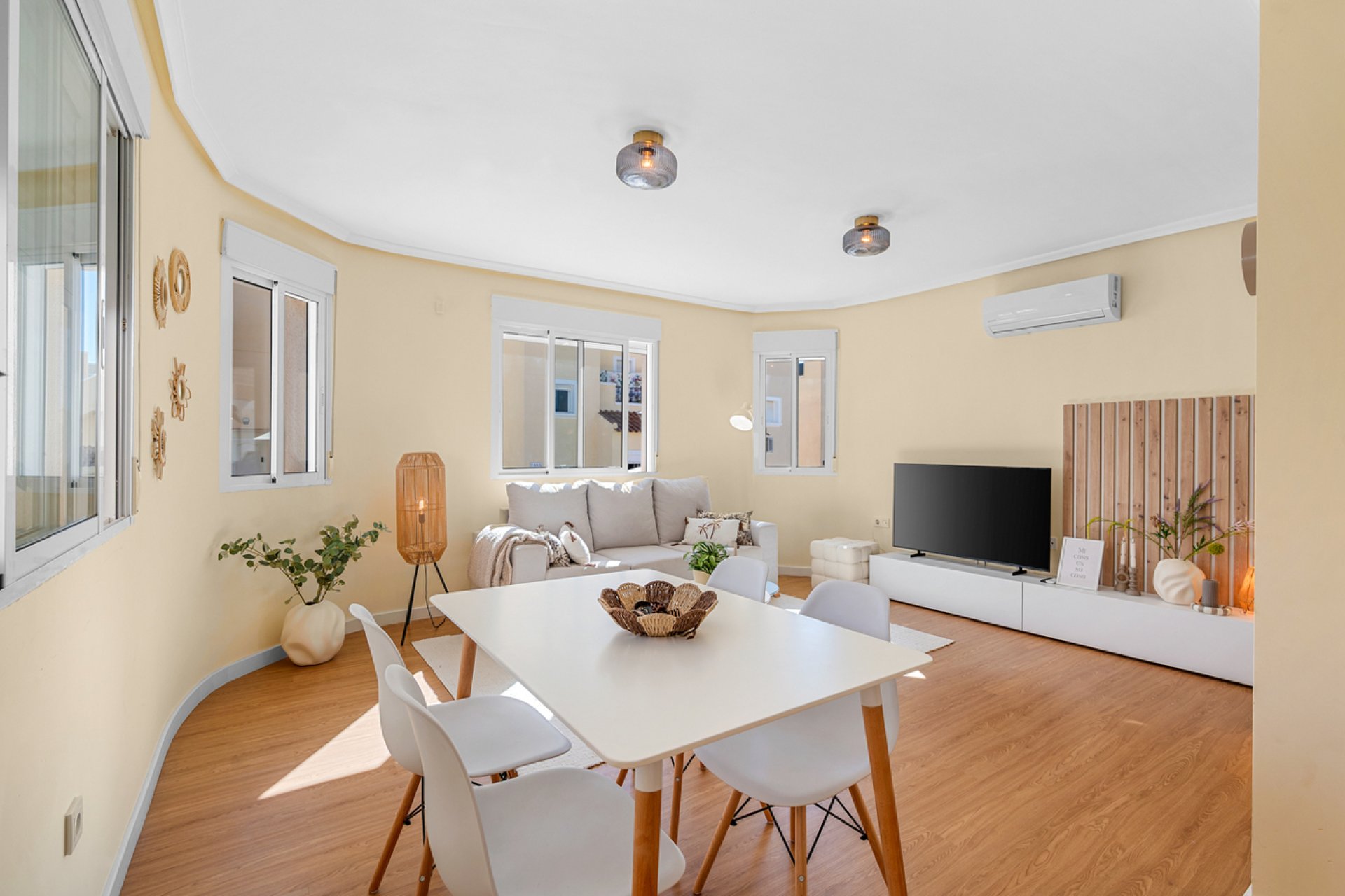 Resale - Town House -
San Miguel de Salinas - Costa Blanca