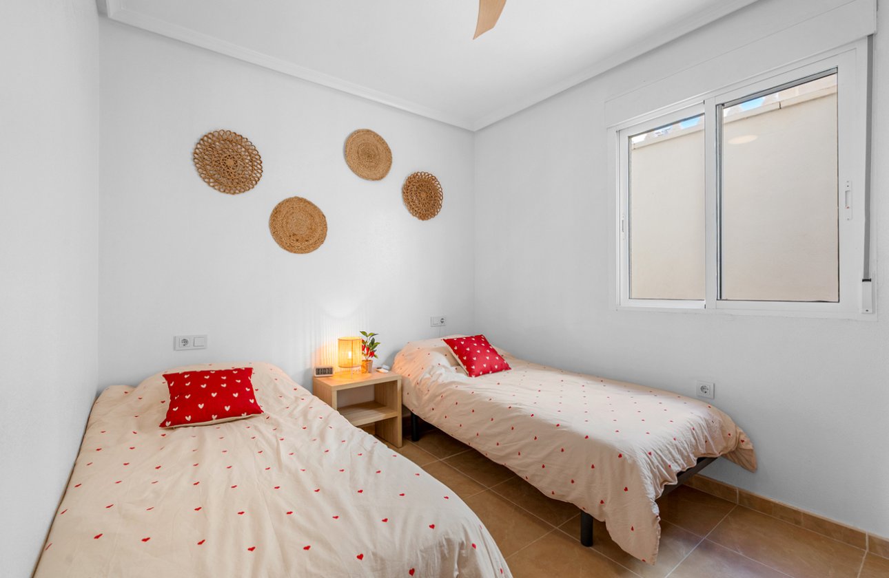 Resale - Town House -
San Miguel de Salinas - Costa Blanca