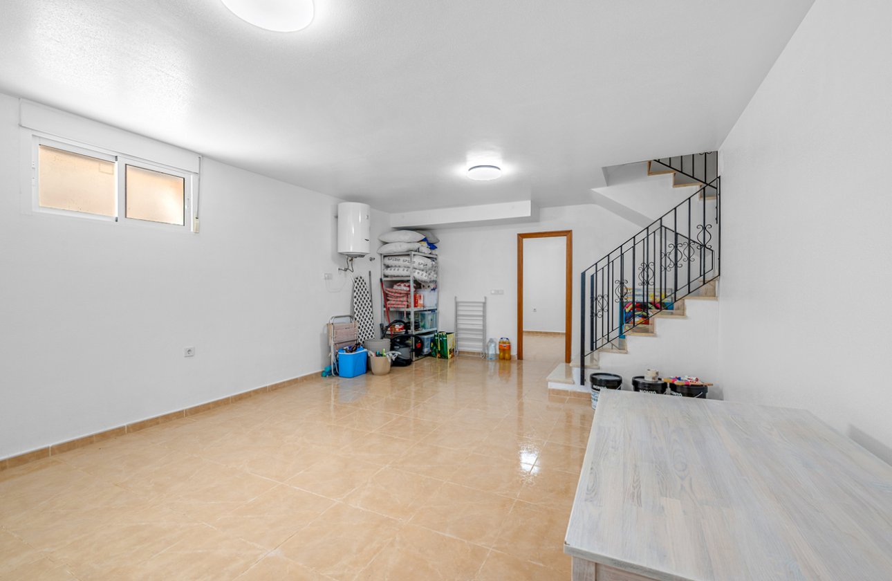 Resale - Town House -
San Miguel de Salinas - Costa Blanca