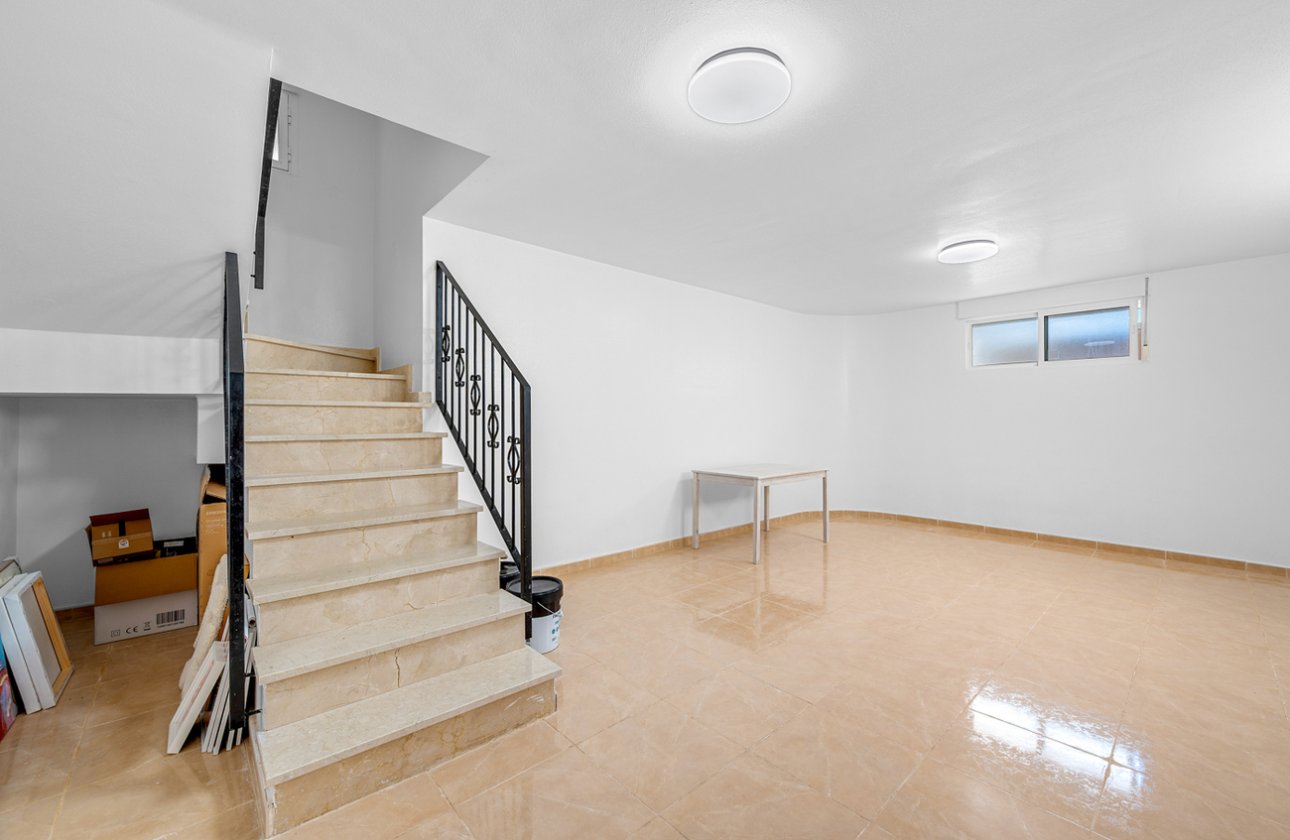Resale - Town House -
San Miguel de Salinas - Costa Blanca