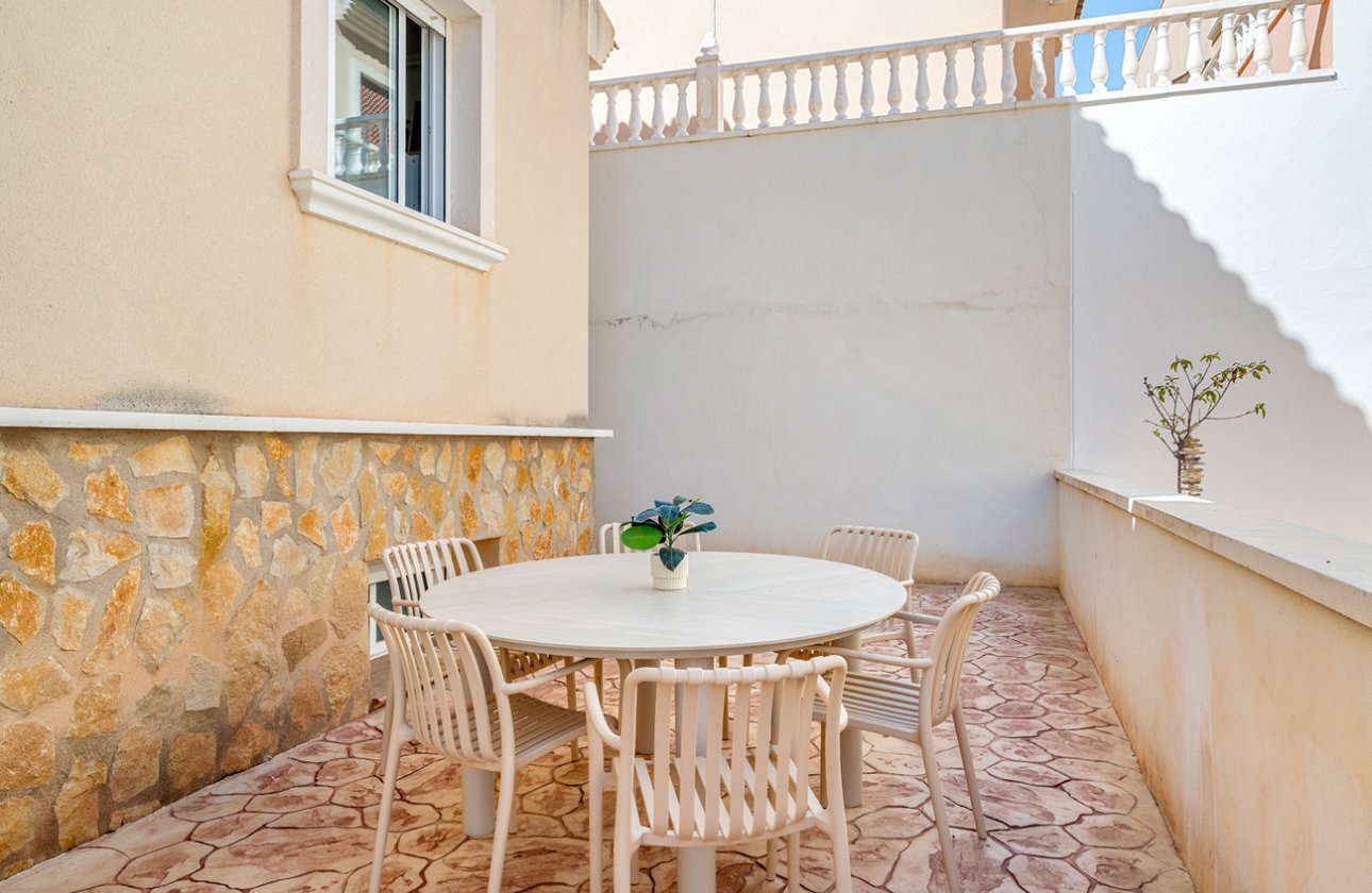 Resale - Town House -
San Miguel de Salinas - Costa Blanca