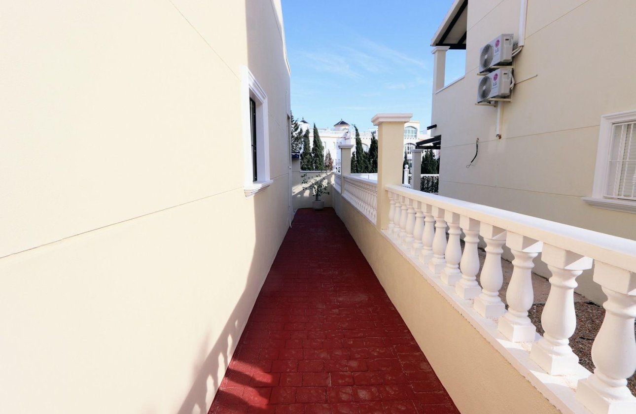 Resale - Town House -
San Miguel de Salinas - El Galán