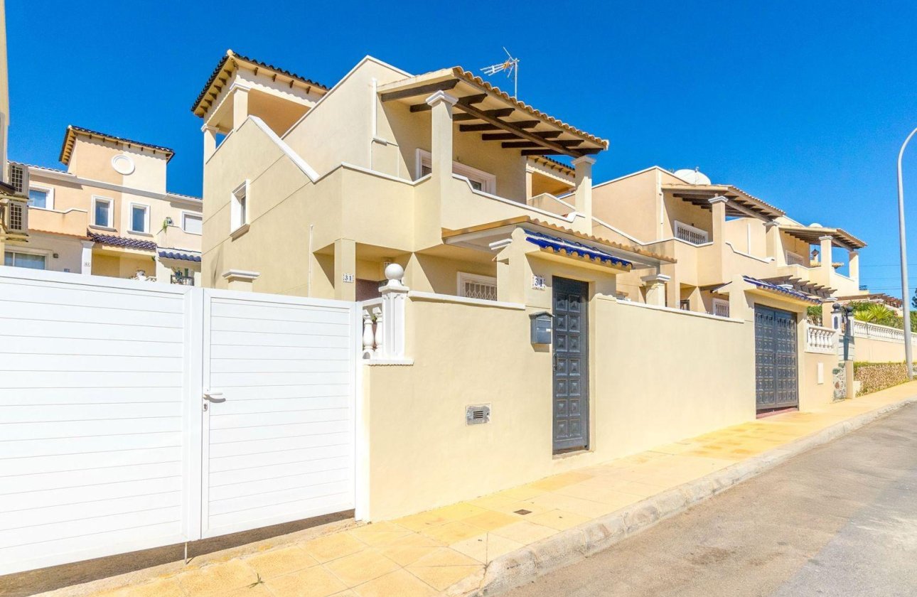 Resale - Town House -
San Miguel de Salinas - El Galán
