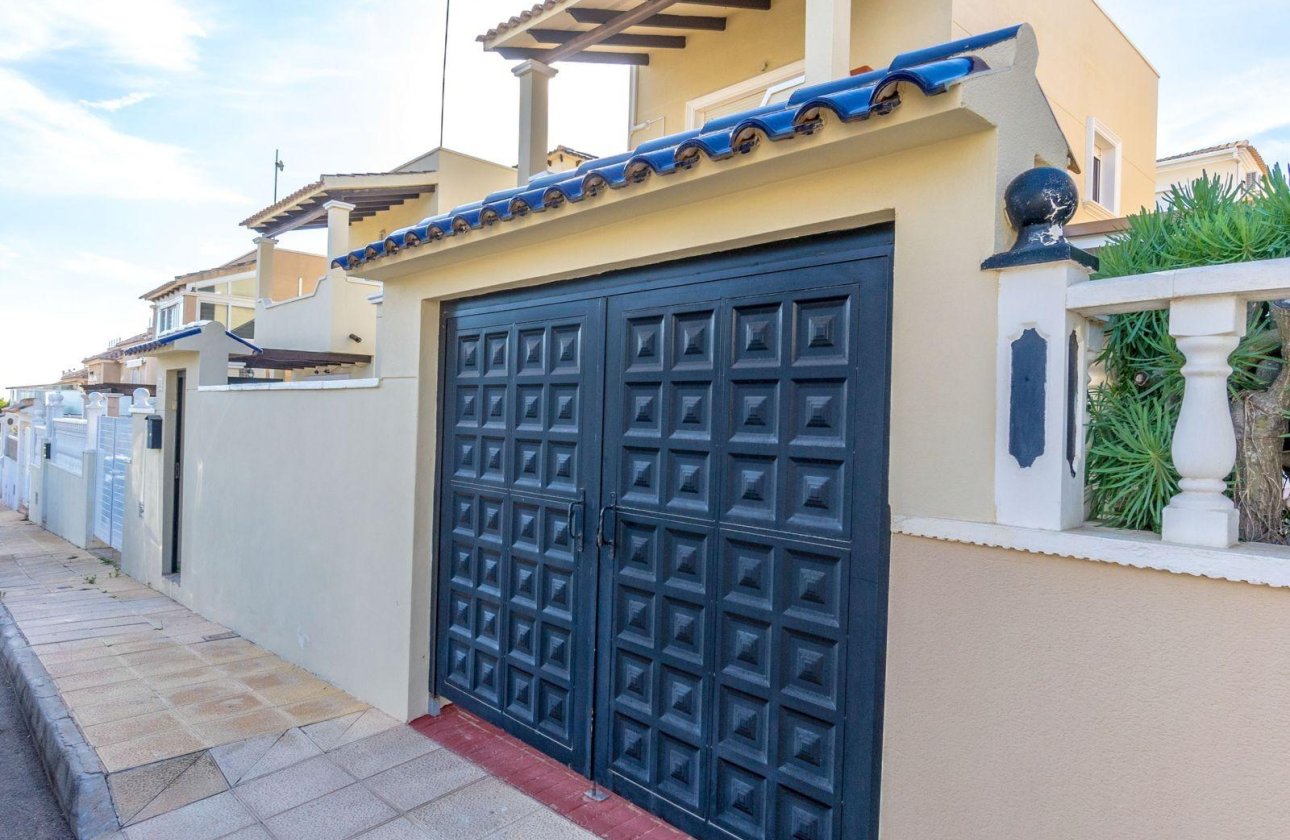 Resale - Town House -
San Miguel de Salinas - El Galán