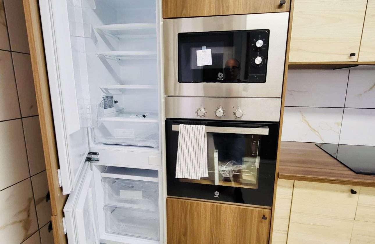 Resale - Town House -
San Miguel de Salinas - Inland