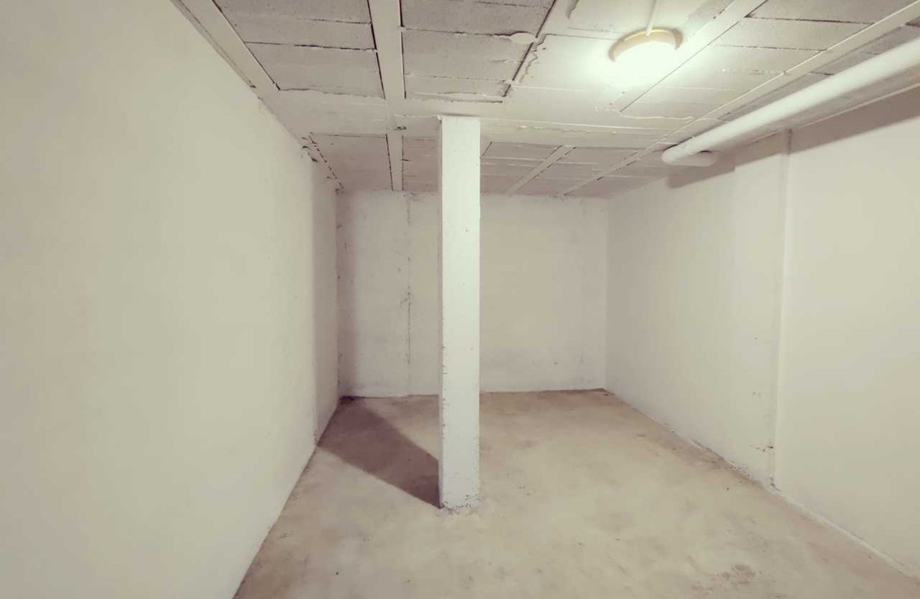 Resale - Town House -
San Miguel de Salinas - Inland