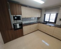 Resale - Town House -
San Miguel de Salinas - Inland