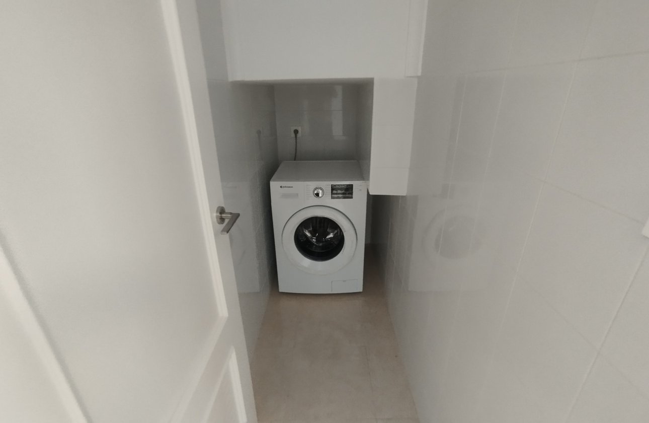 Resale - Town House -
San Miguel de Salinas - Inland