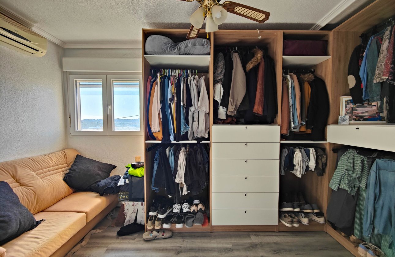 Resale - Town House -
San Miguel de Salinas - Inland