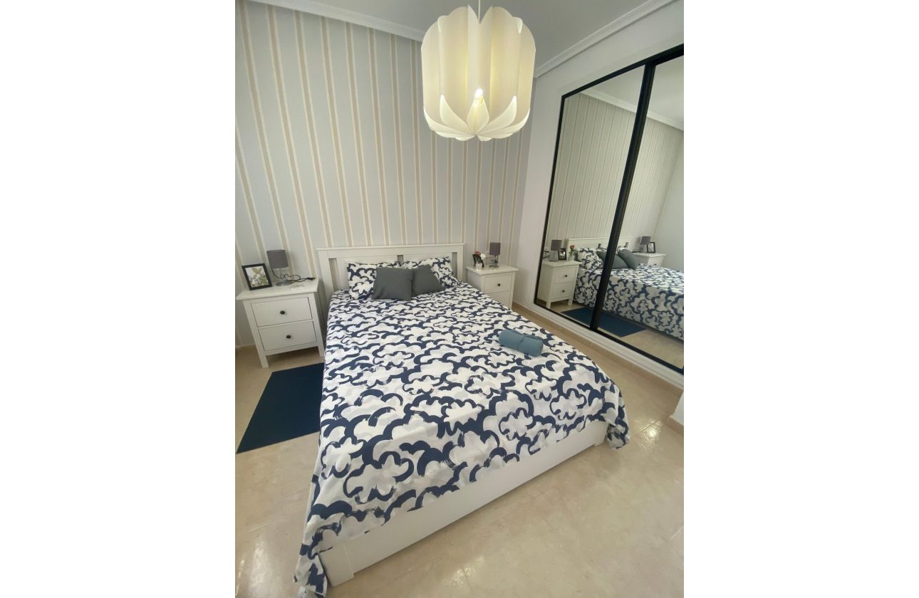 Resale - Town House -
San Miguel de Salinas - Inland