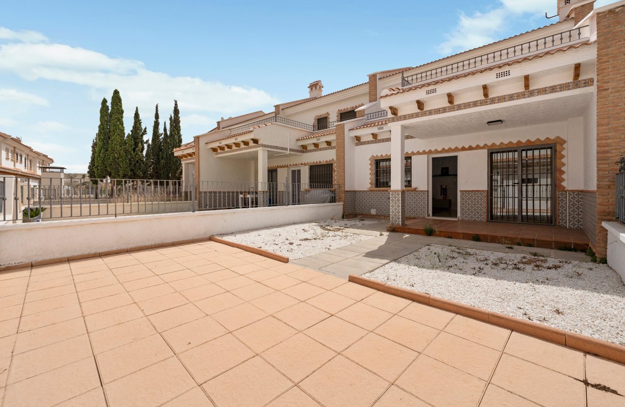 Resale - Town House -
San Miguel de Salinas - Inland