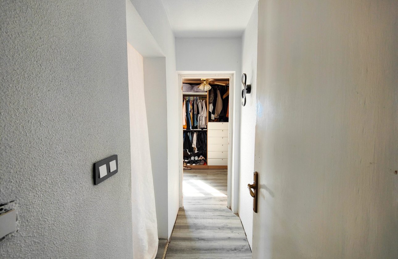 Resale - Town House -
San Miguel de Salinas - Inland