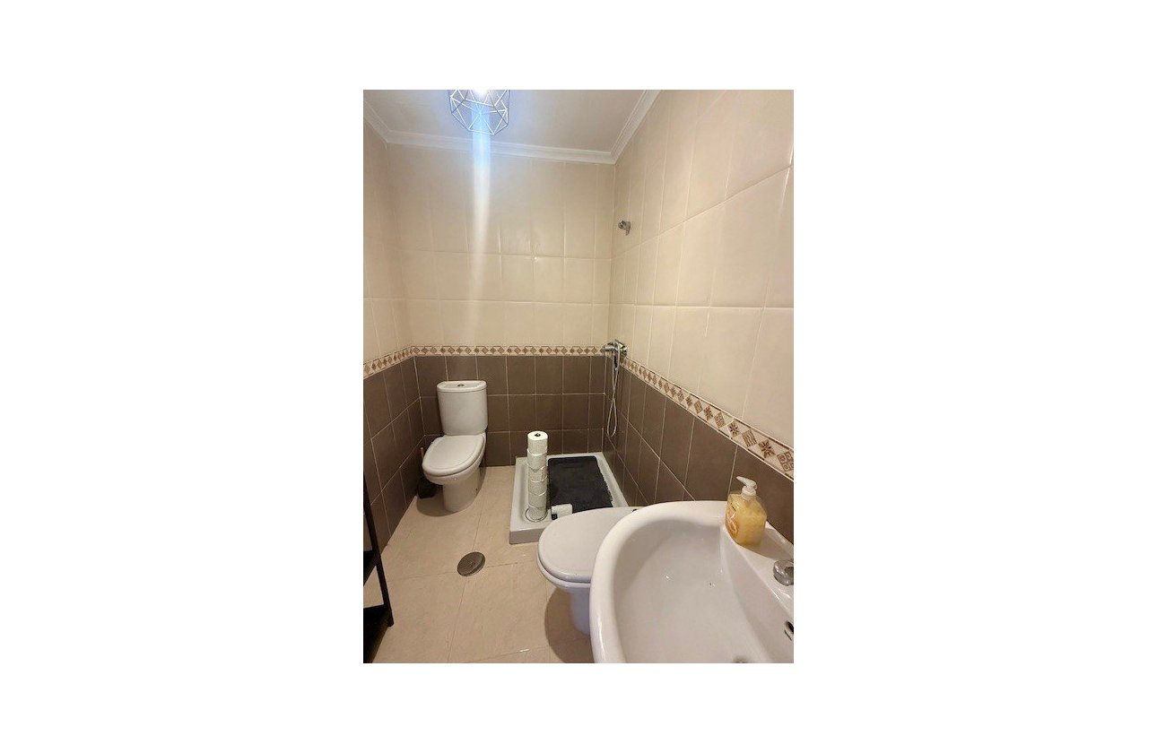 Resale - Town House -
San Miguel de Salinas - Inland