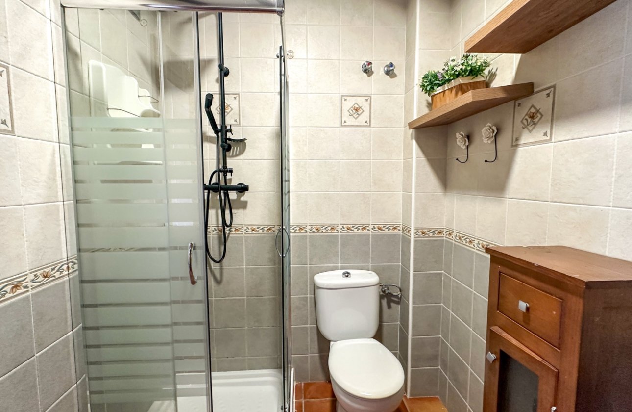 Resale - Town House -
San Miguel de Salinas - Inland