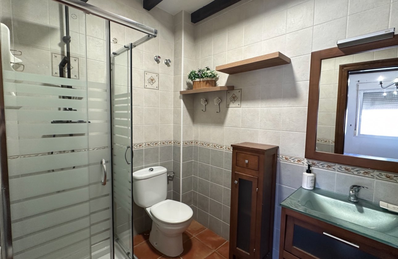 Resale - Town House -
San Miguel de Salinas - Inland