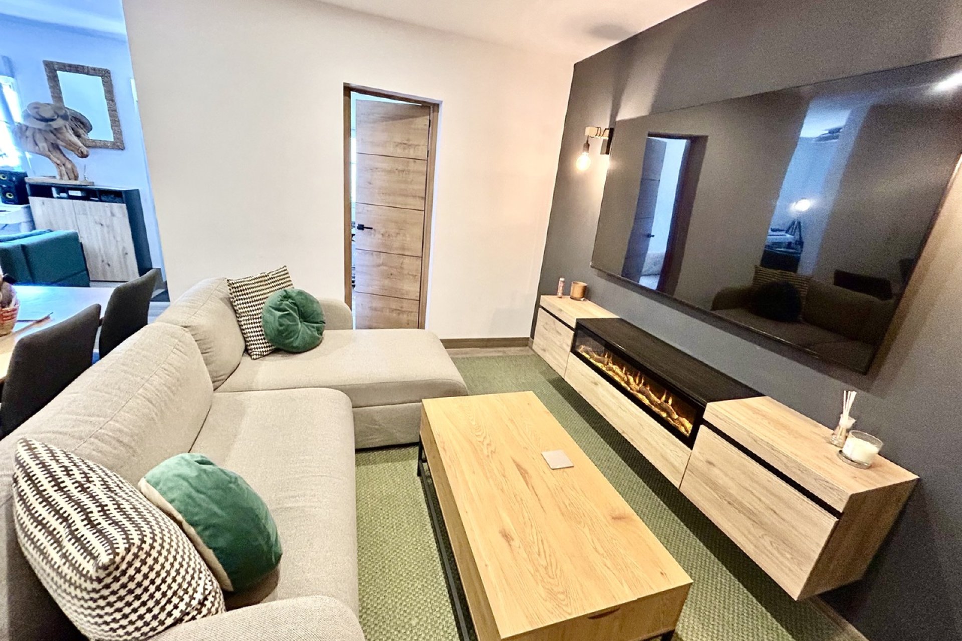 Resale - Town House -
San Miguel de Salinas - Inland