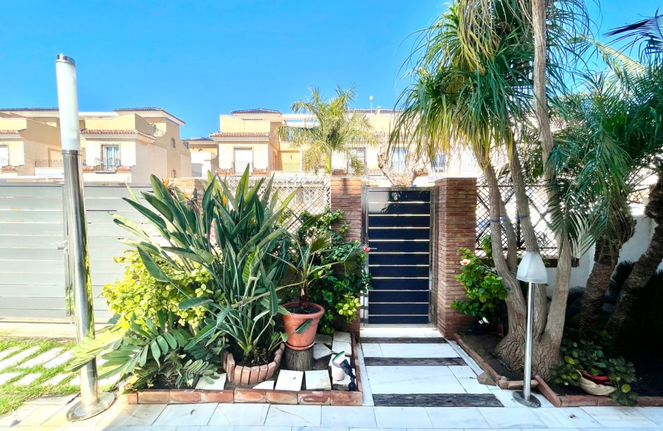 Resale - Town House -
Torre de la Horadada - Costa Blanca