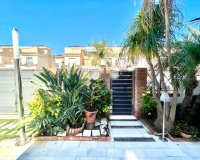 Resale - Town House -
Torre de la Horadada - Costa Blanca