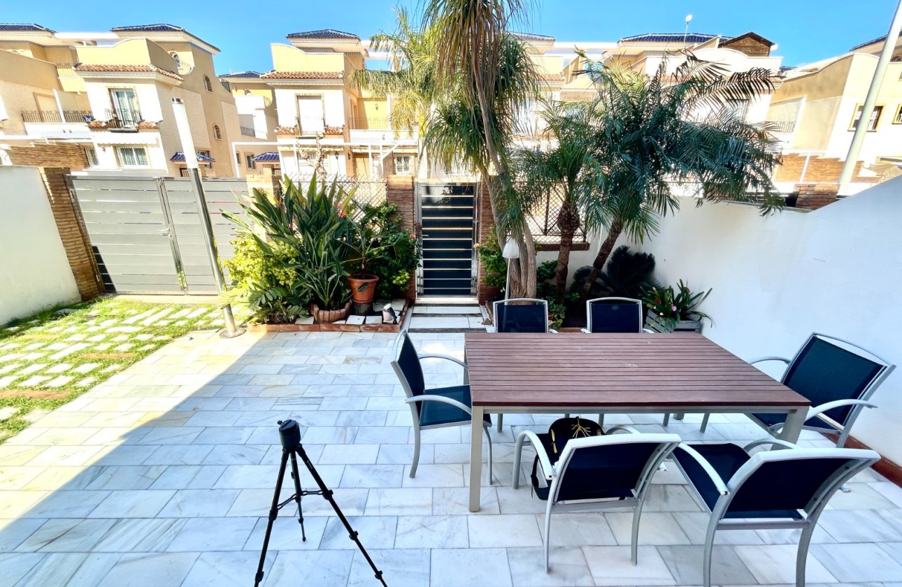 Resale - Town House -
Torre de la Horadada - Costa Blanca